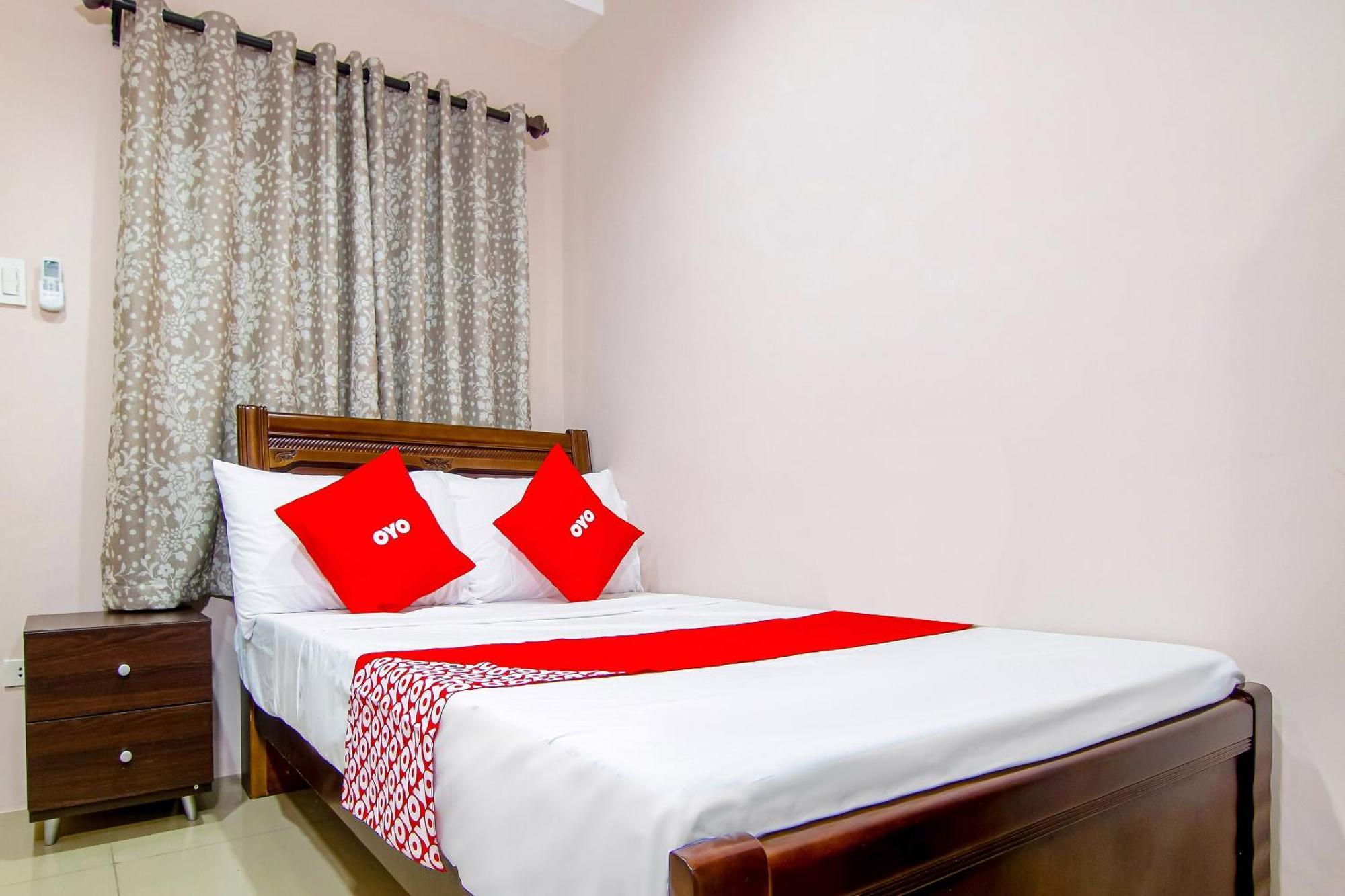 Oyo 766 Ichehan Apartments Manila Luaran gambar